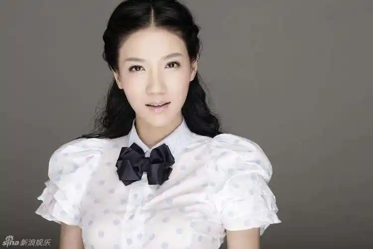 演员杨烁妻子王黎雯照片 王黎雯的家境