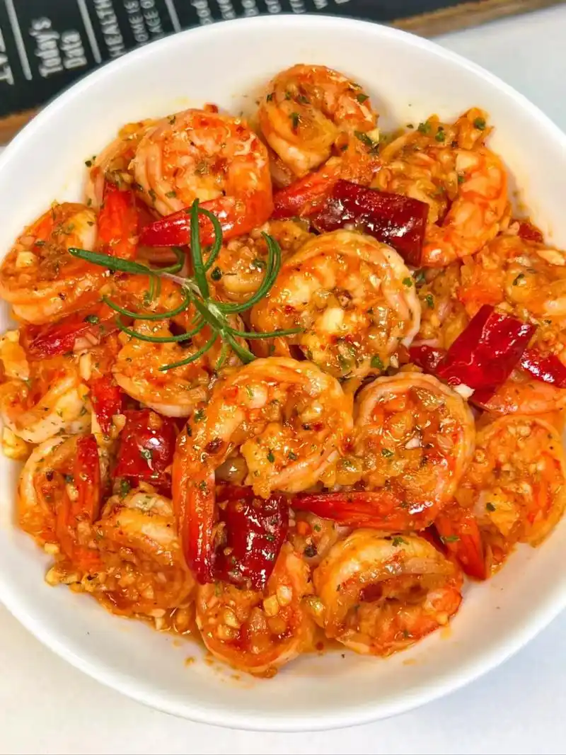 「爆炒虾仁」炒虾仁的家常做法怎么做好吃?