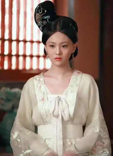 古装美女,郑爽唐嫣垫底,她第一没人不服