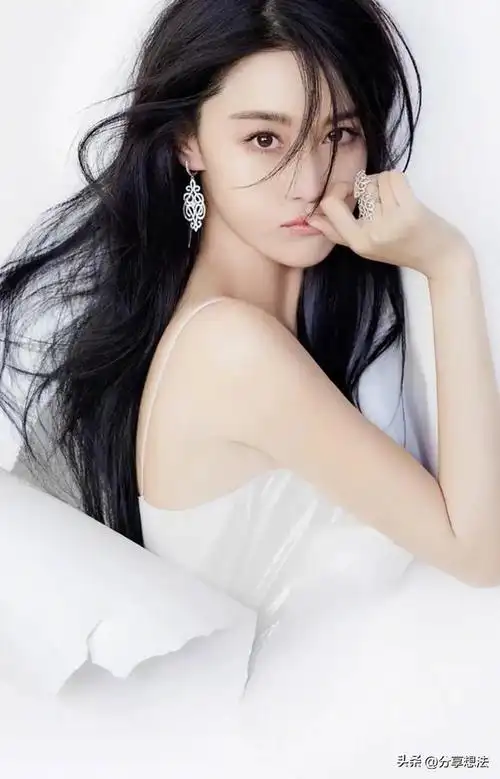 张馨予明星壁纸19