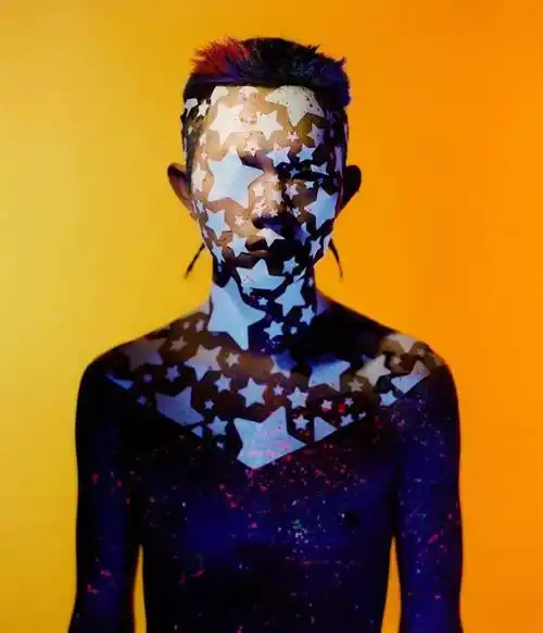 究竟谁是《说唱巅峰对决》中的时尚担当_psy_rapper_lay