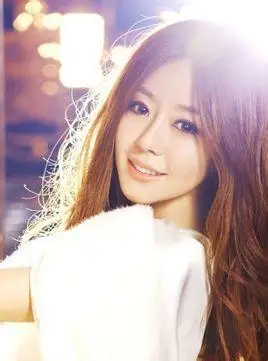 超级女声名单(历届超级女声前十名) 第一届:安又琪,张含韵,王媞