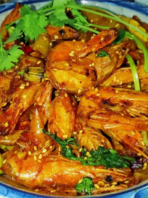 真想让你们都尝尝这香辣干锅大虾75香辣过瘾