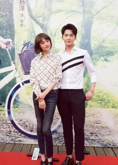 杨洋拥吻郑爽,大神连坡跟鞋都用上了!