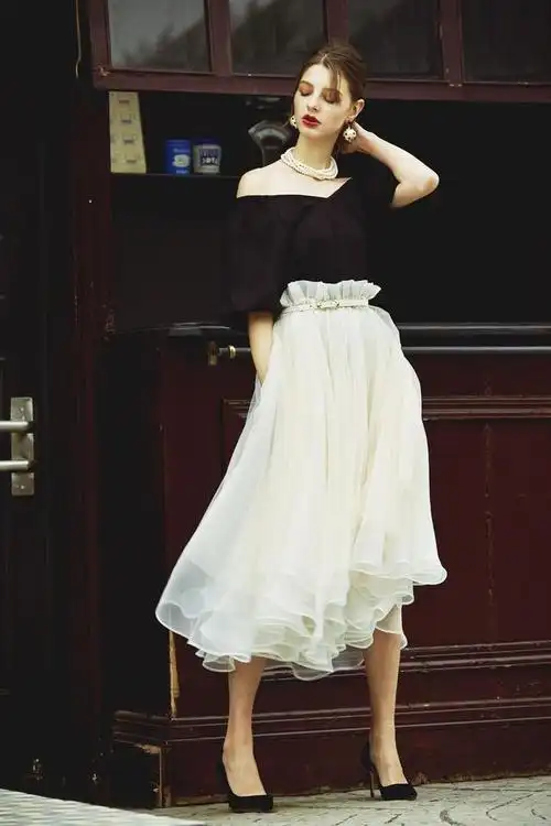 裙子这么多还是这条白色更优雅这4种搭配风格谁穿谁美