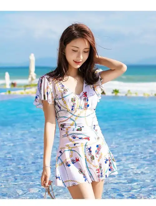 泳衣女保守遮肚显瘦温泉游泳衣