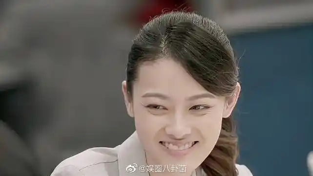 王颖飞太会劝导人,让情绪崩溃的当事人自己认错,获认可!