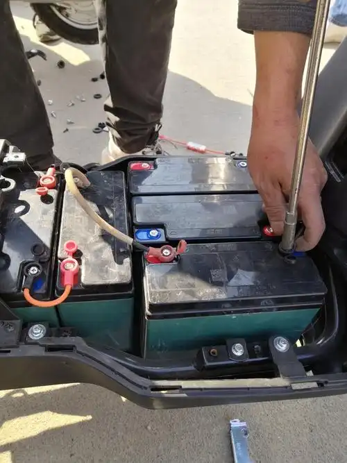 超威电池电动车