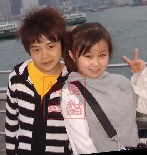 袖珍女朱洁嫁袖珍男11年最大心愿是想生一个孩子