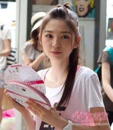 怎么扎初中生马尾好看发型 中长发马尾 学生发型(3)