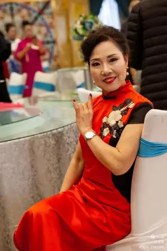 老年大学模特班的美女们 - 美篇