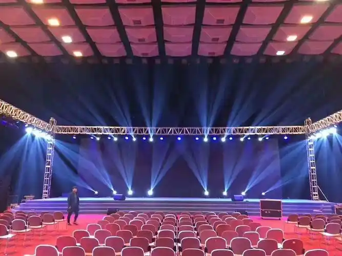 丽江活动庆典舞台灯光如何提升现场效果?舞台灯光搭建注意事项
