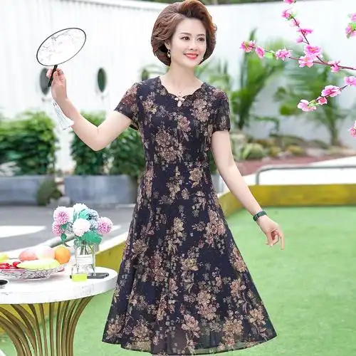 连衣裙中老年妈妈夏装新款中年裙子4050短袖中长中老年女装
