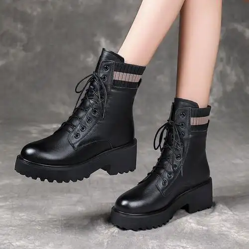 马丁靴女软皮中跟2020秋冬新款靴子女粗跟厚底英伦风春秋单靴短靴