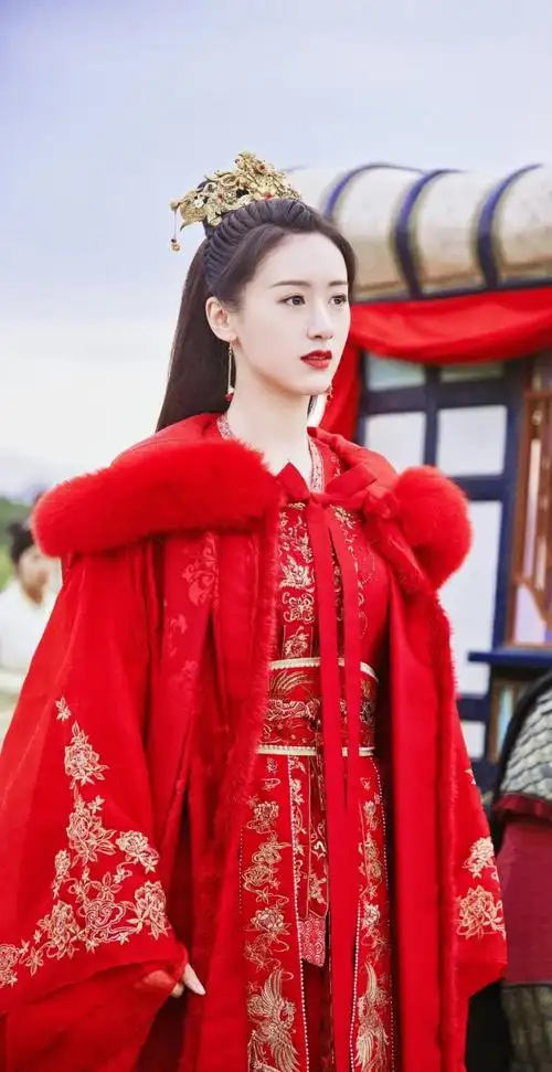 袁冰妍进组狐妖小红娘定妆##袁冰妍狐妖小红娘月红篇定妆路透