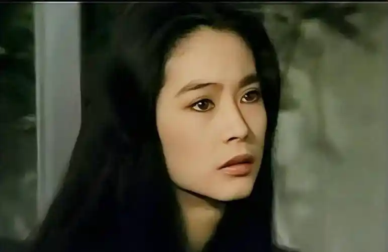 琼瑶电影《雁儿在林梢》:真相的背后是残酷的人生,林青霞主演_碧槐