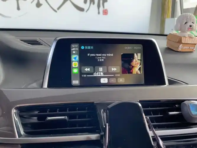 宝马x1触摸屏carplay太香了