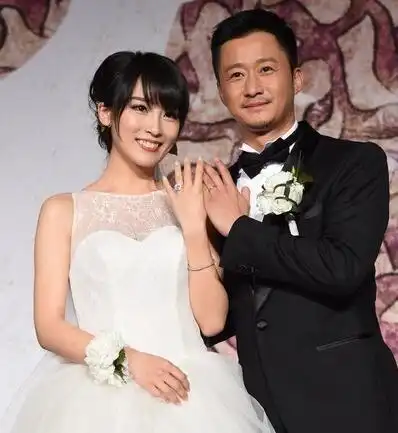 谢楠怀二胎像玩特效,孕肚忽大忽小好神奇!