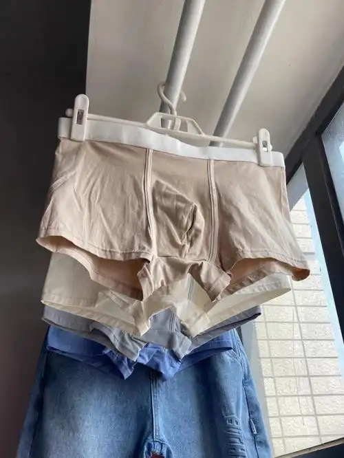 男生纯棉内裤才能更加体现腹肌的帅气