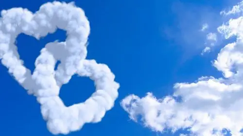 唯美浪漫心形云朵桌面壁纸图片