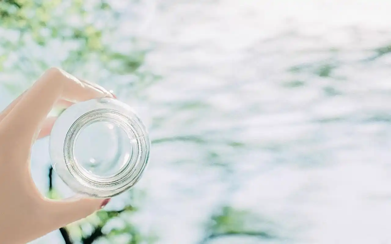 清凉夏日玻璃杯简约静物风景图片桌面壁纸高清大图预览1920x1200_风景
