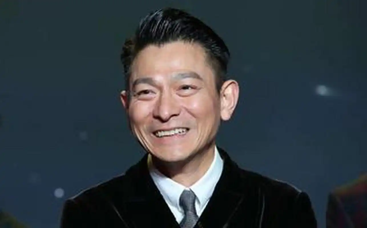 刘德华加入多伦多电影节对谈单元 将分享人生感悟 大家好,你是否已经