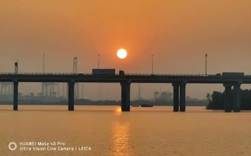 华为mate40pro视频防抖及长焦表现如何