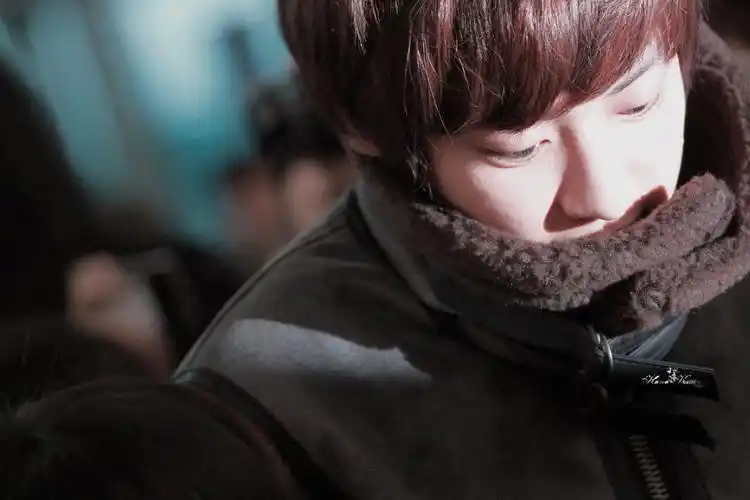 exo 朴灿烈 明星 帅哥 男神 chanyeol 花美男 暖男 可爱 卖萌 卡哇伊