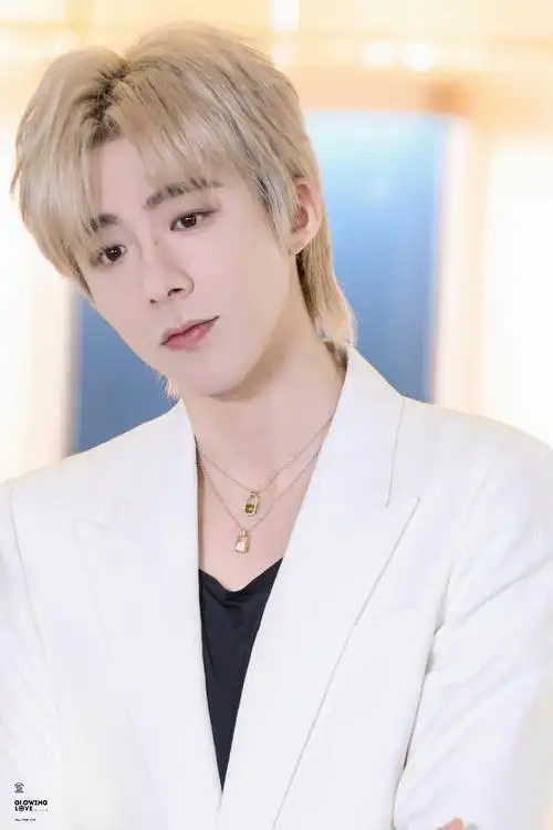 摩登兄弟超话#刘宇宁宝曼兰朵品牌大使#/20230724  上海宝曼兰朵活动