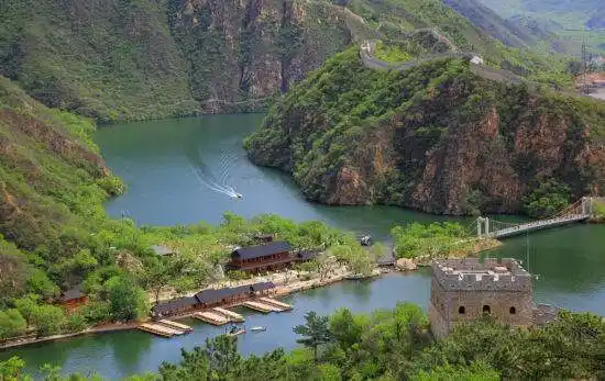 北京怀柔九渡河登完长城富沃农庄点上一条虹鳟鱼甭提多滋润了