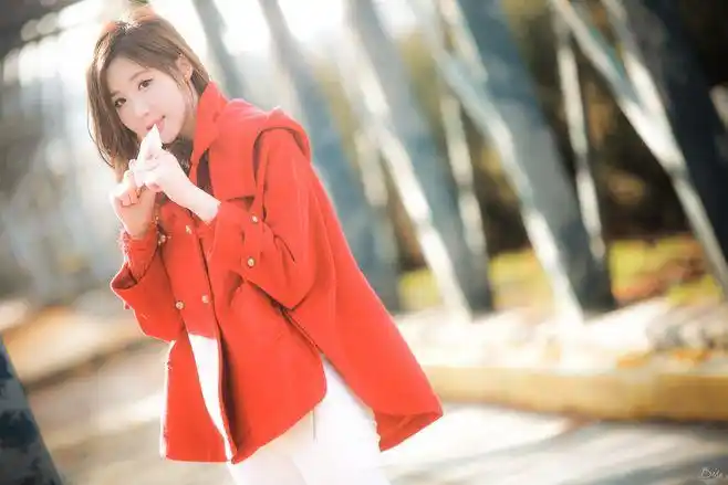 8989 ~ model: 259915 (7-pics) : 4793 020571