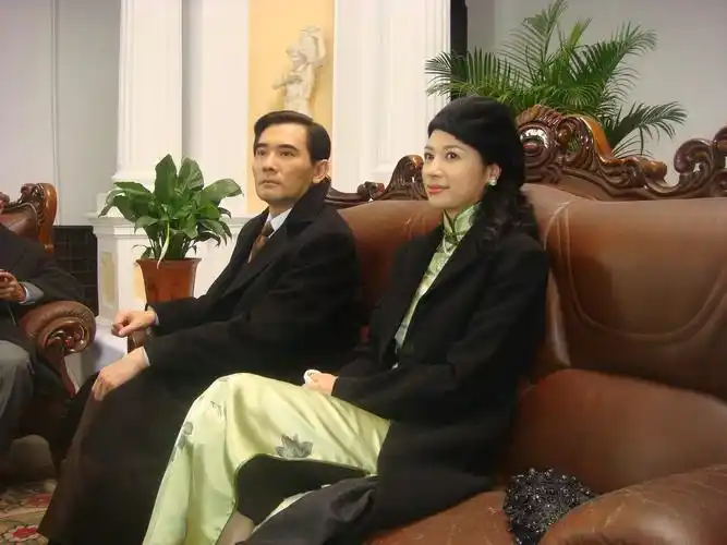 ="gntgrpm2ql">邓英,1978年4月8日出生于浙江省衢州市,中国内地女演员