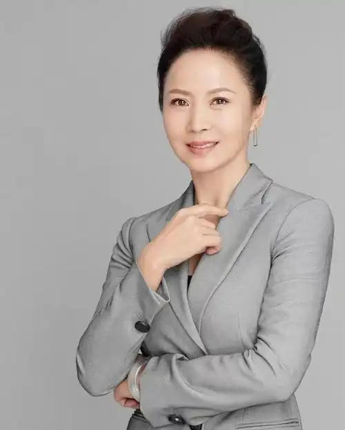 演员赵越:嫁二婚佟凡,结婚25年无儿无女,如今她还好吗