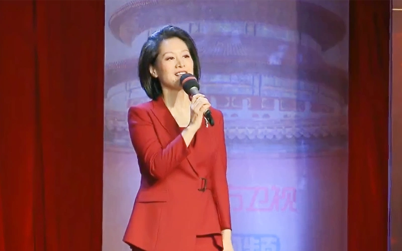 【何婕|《这就是中国》】《这就是中国》节目组走进高校 与复旦学子