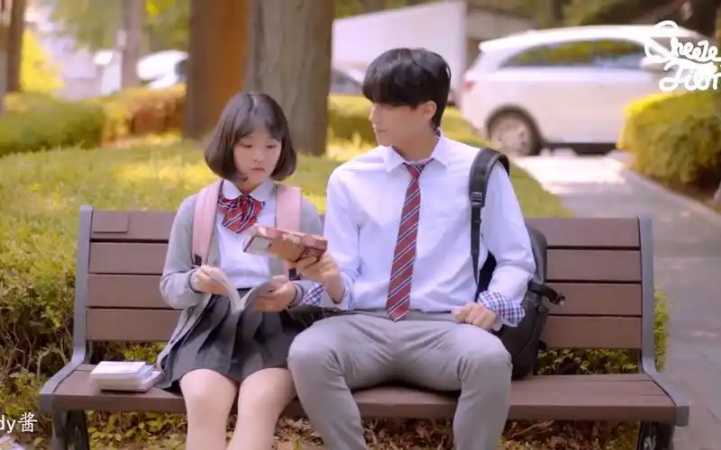 【韩国网剧】【中日字幕】我们之间的身高差30cm 来谈甜甜恋爱吧