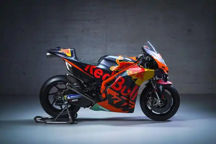 2021motogpktm厂队版赛车rc16