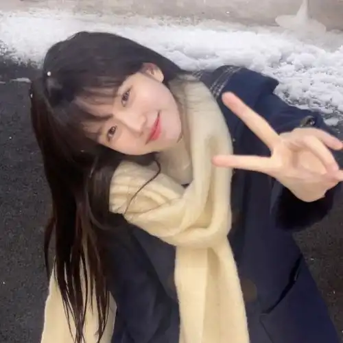 精选优质温柔小众好看的女生头像397