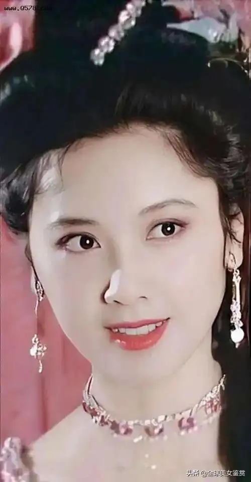 被誉为"中国第一美女"的女儿国国王朱琳_网易订阅