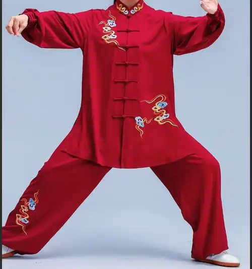 云太极陈家沟刺绣太极服武术练功表演比赛晨练中老年太极拳套装酒红色