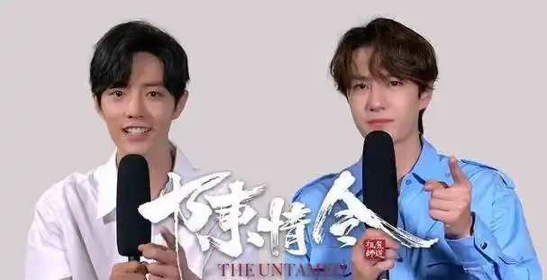 陈情令:肖战又打王一博右脸比身高好逗,听到导演说的话嗑死我了_阿令