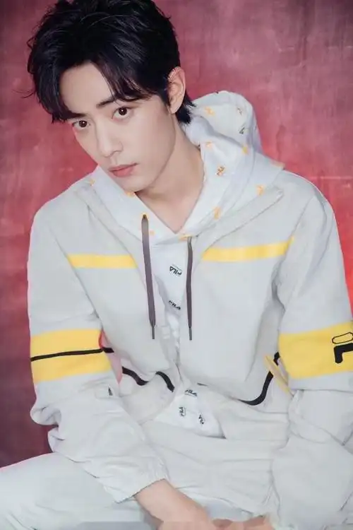 肖战个人简介资料肖战227事件是怎么回事