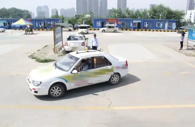 2020年什么样的驾校才是好驾校-大河学车