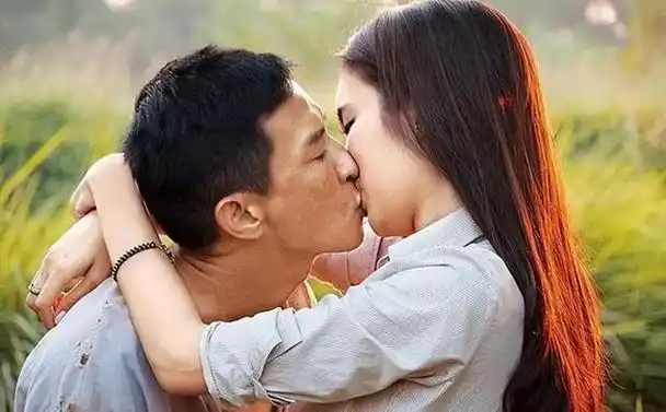 回顾宝儿:17岁成为女人,泰国人妖皇后,曾让张家辉怀疑性取向