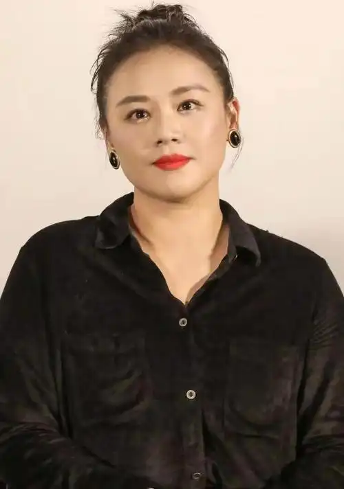 马思纯瘦下来后也太绝了,气质大变样,美到认不出|脸型|圆脸|发型|刘海