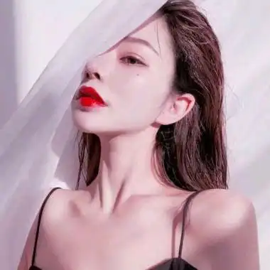 锁骨露肩女生头像 - 搜狗图片搜索