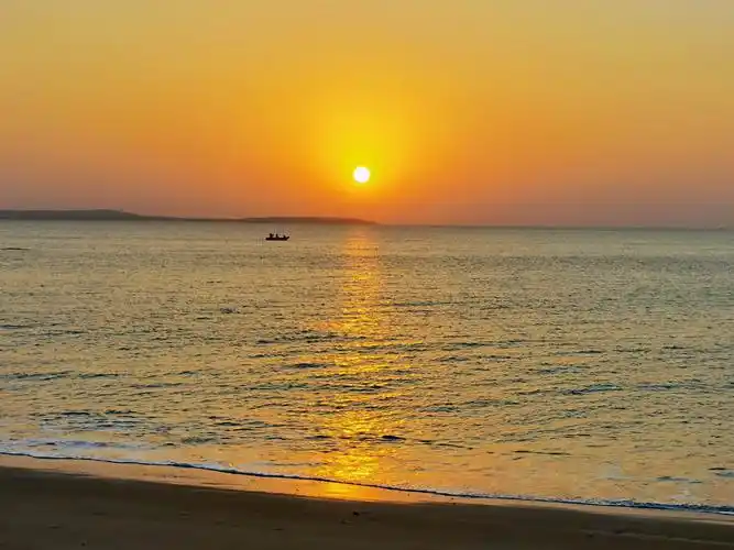 海边的清晨和黄昏