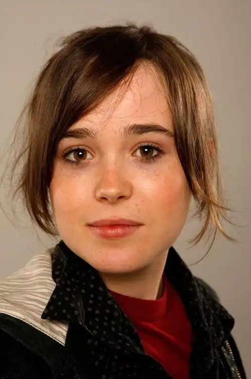 艾伦·佩姬高清写真