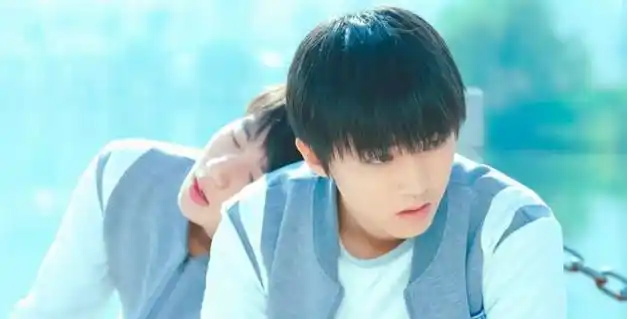 网曝男星与经纪人结婚六年王俊凯王源粉丝互撕养嫂子实据被扒