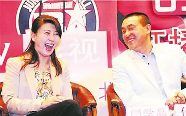 何冰现实妻子照片大曝光 两人幸福婚姻生活羡煞旁人