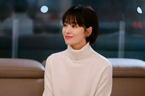 而在最近这几年太阳的后裔热播,更是让宋慧乔在大家心中的印象